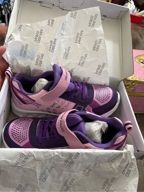Dream Pairs Kids Purple and Pink Lightweight Athletic Sneakers